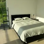 아파트 Panoramic View With Garden