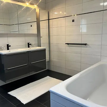 Panoramic View With Garden Apartment Montreux