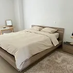 شقة Panoramic View With Garden