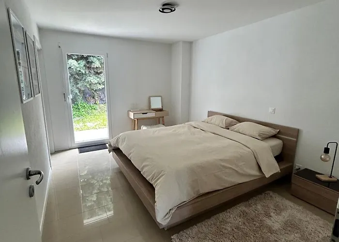 Panoramic View With Garden * Montreux